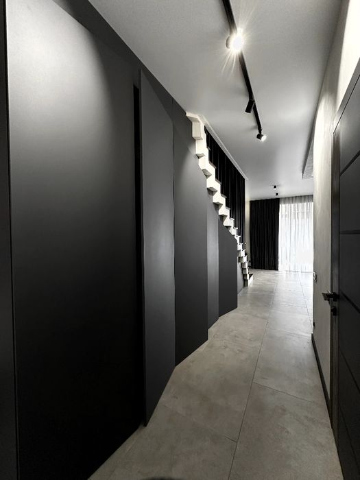 Продам шикарный таунхаус! Закрытый коттеджный городок! Золотые Ключи!