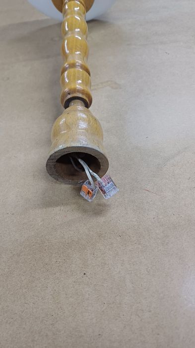 Lampa wisząc z czasów PRL