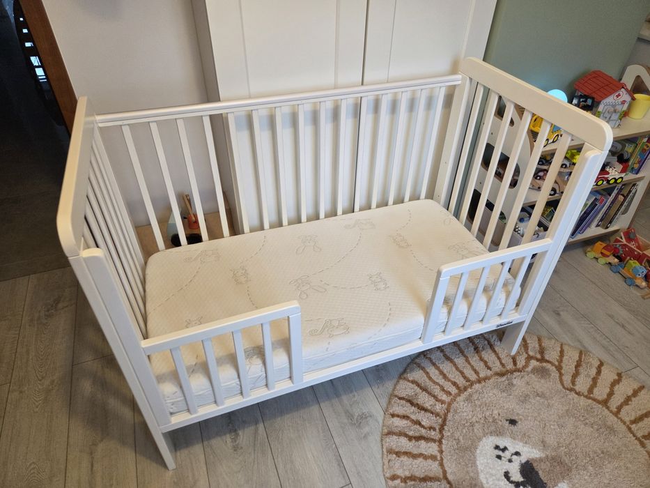 Łóżeczko dziecięce niemowlęce woodies Classic Cot 120x60 + otwarty bok