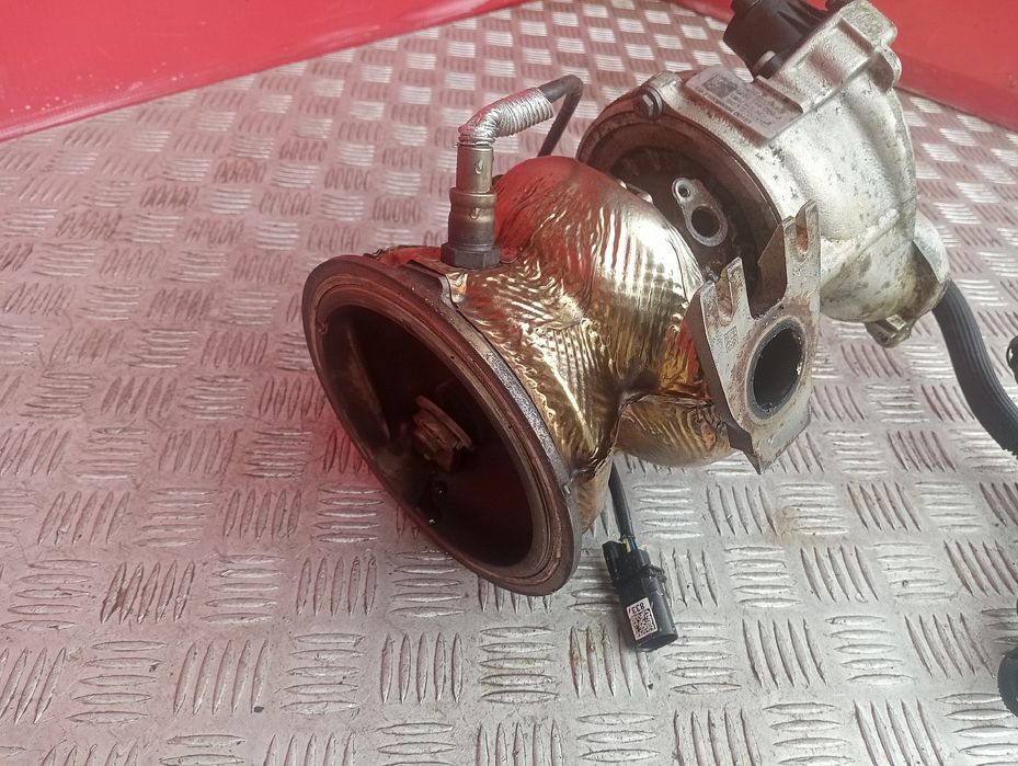 Турбіна  Porsche Cayenne 3 DCBE 3.0i Порш Каен 9Y0 порше каєн Турбін