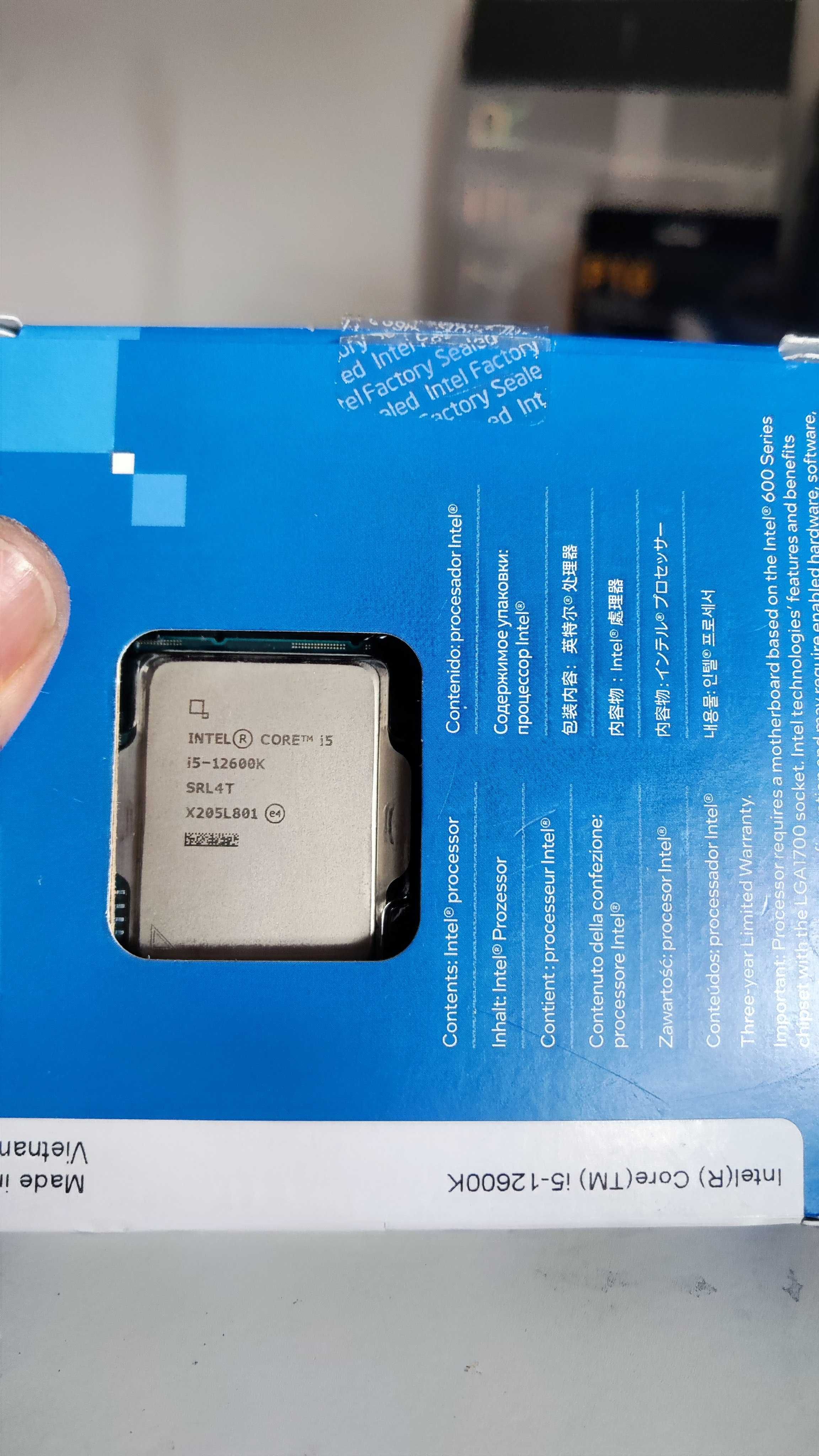 Intel 12th i5 12600K