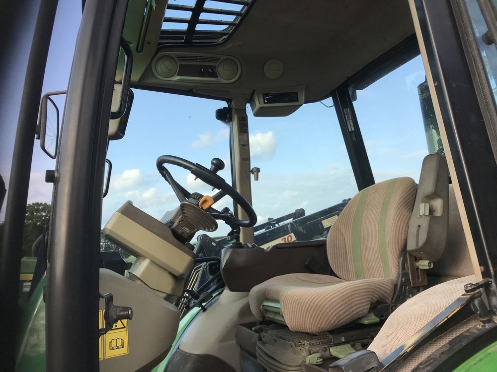 Ładowarka teleskopowa John Deere 3800 łamana w pół Manitu zNiemiec JCB