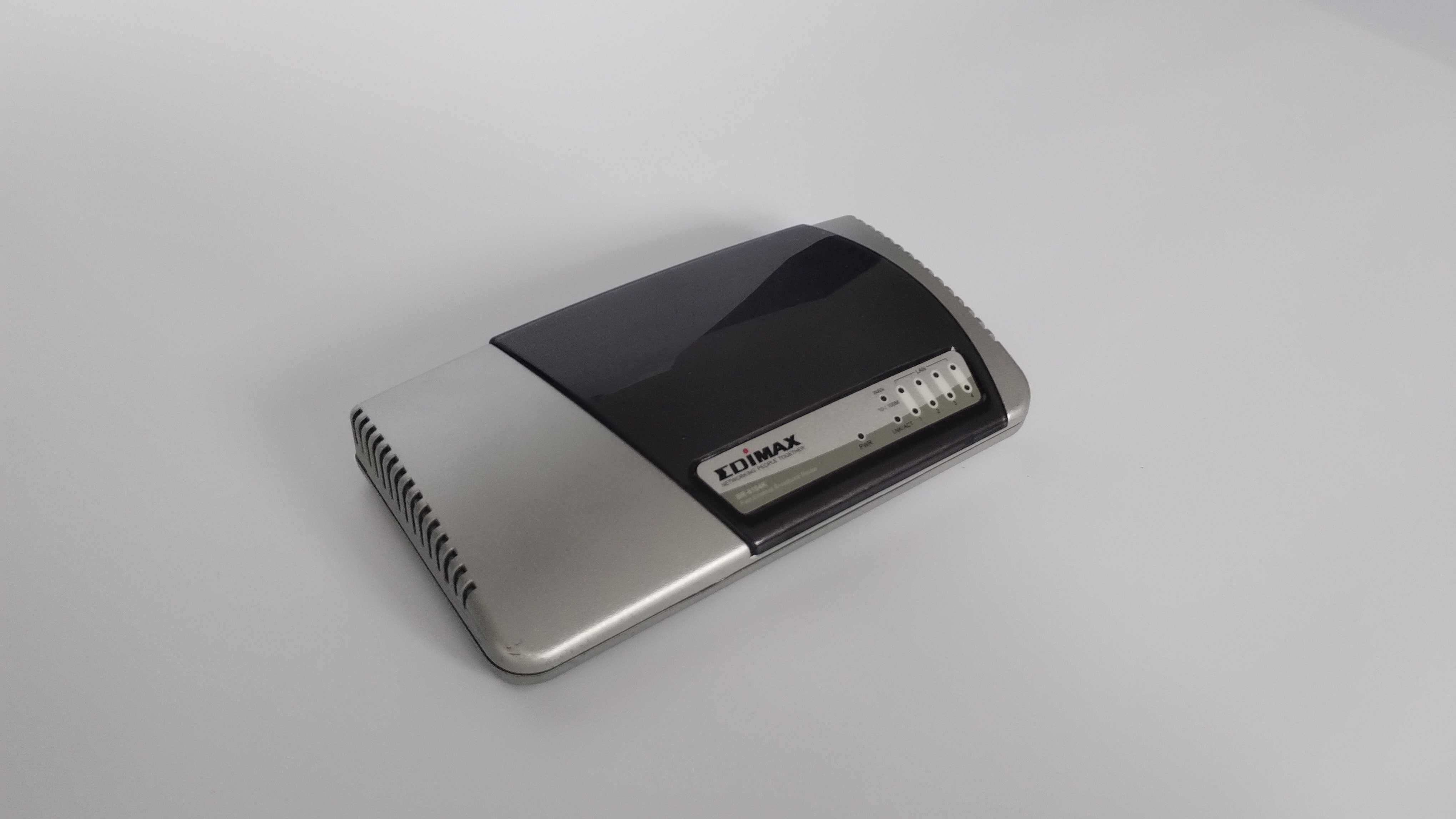 Router Edimax BR-6104K 4x LAN  1x WAN zasilacz w zestawie