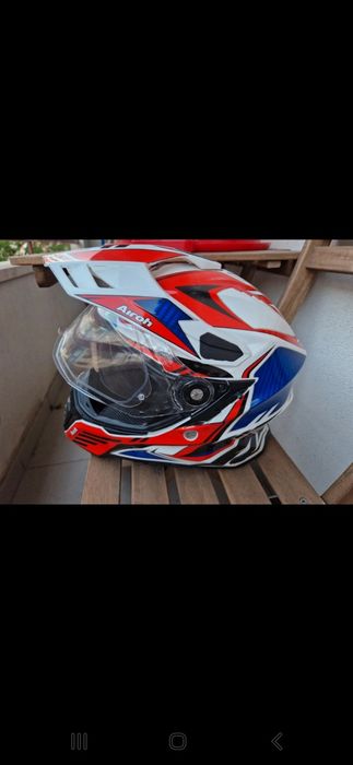 Capacete mota Airoh
