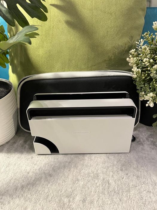 Sprzedam Nintendo OLED