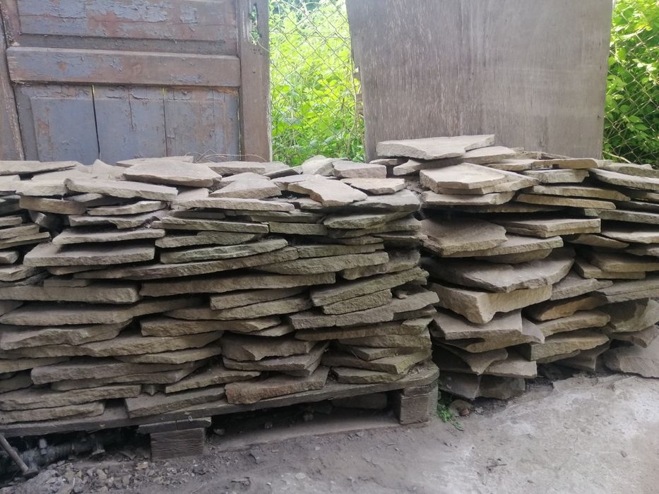 Камінь Луганський