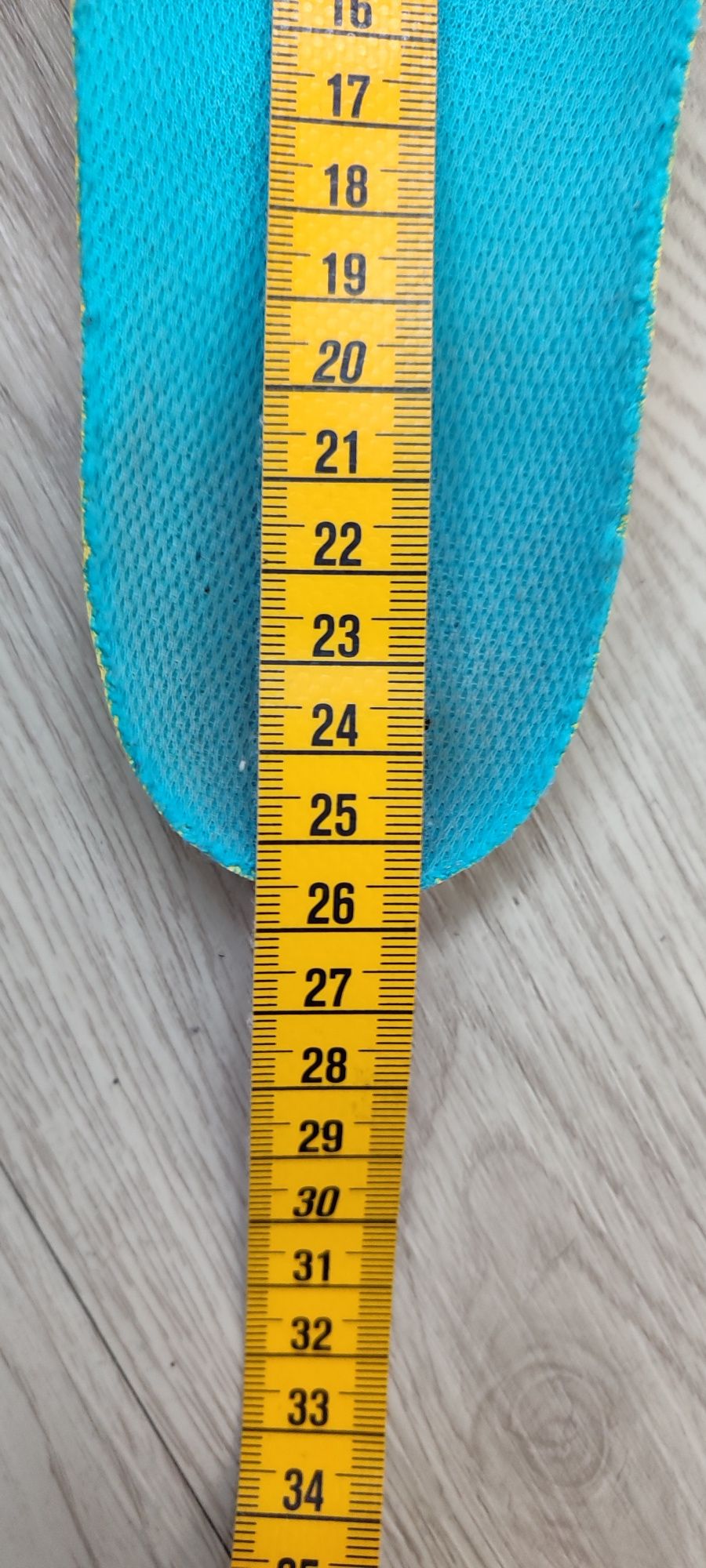 Mizuno Wave Lightning Z4 жіночі кросівки
