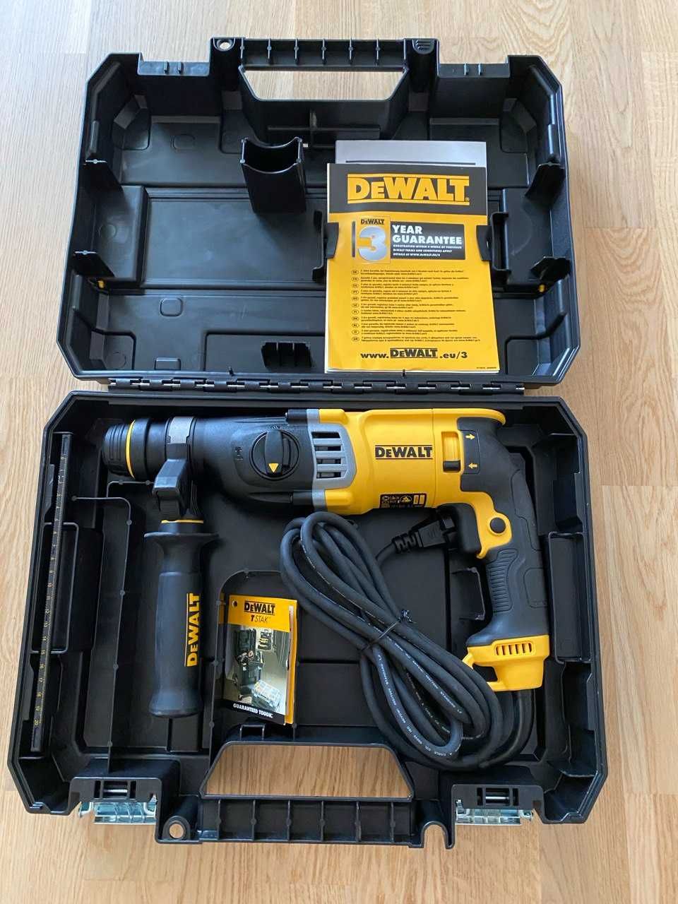 Перфоратор Dewalt D25143K новый продам!