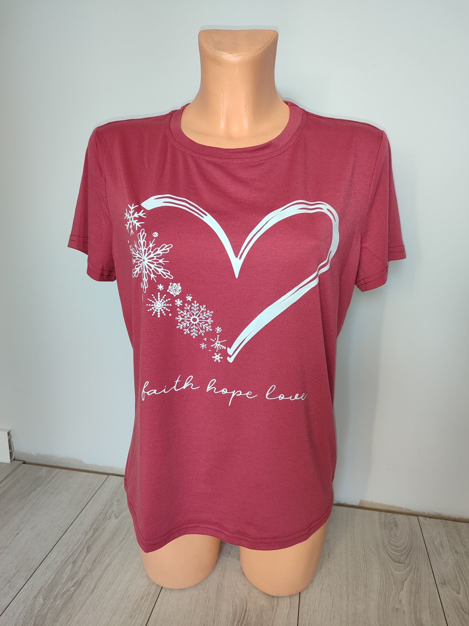 T-shirt serce M srebrne