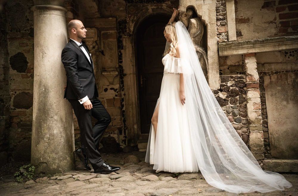 Suknia śluba hiszpanka Brokat Księżniczka Romantyczna M/L