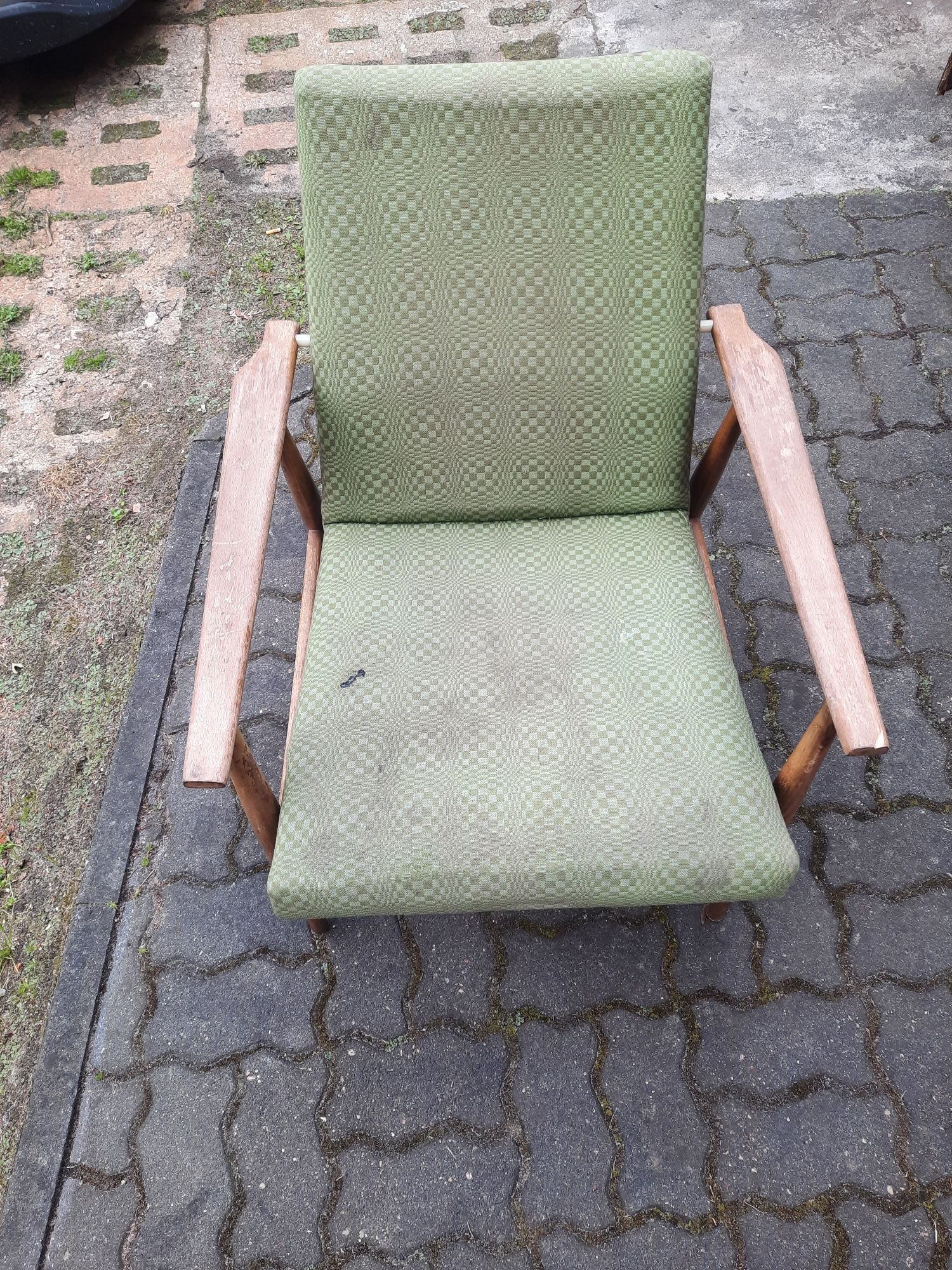 Fotel zielony typ.Lisek