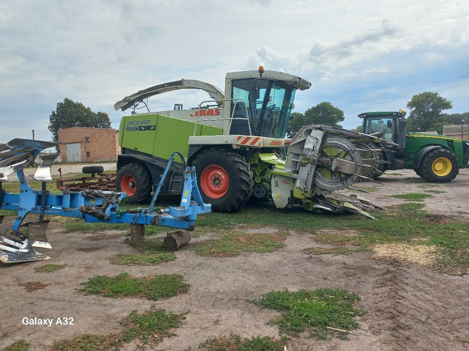 Комбайн ягуар 850