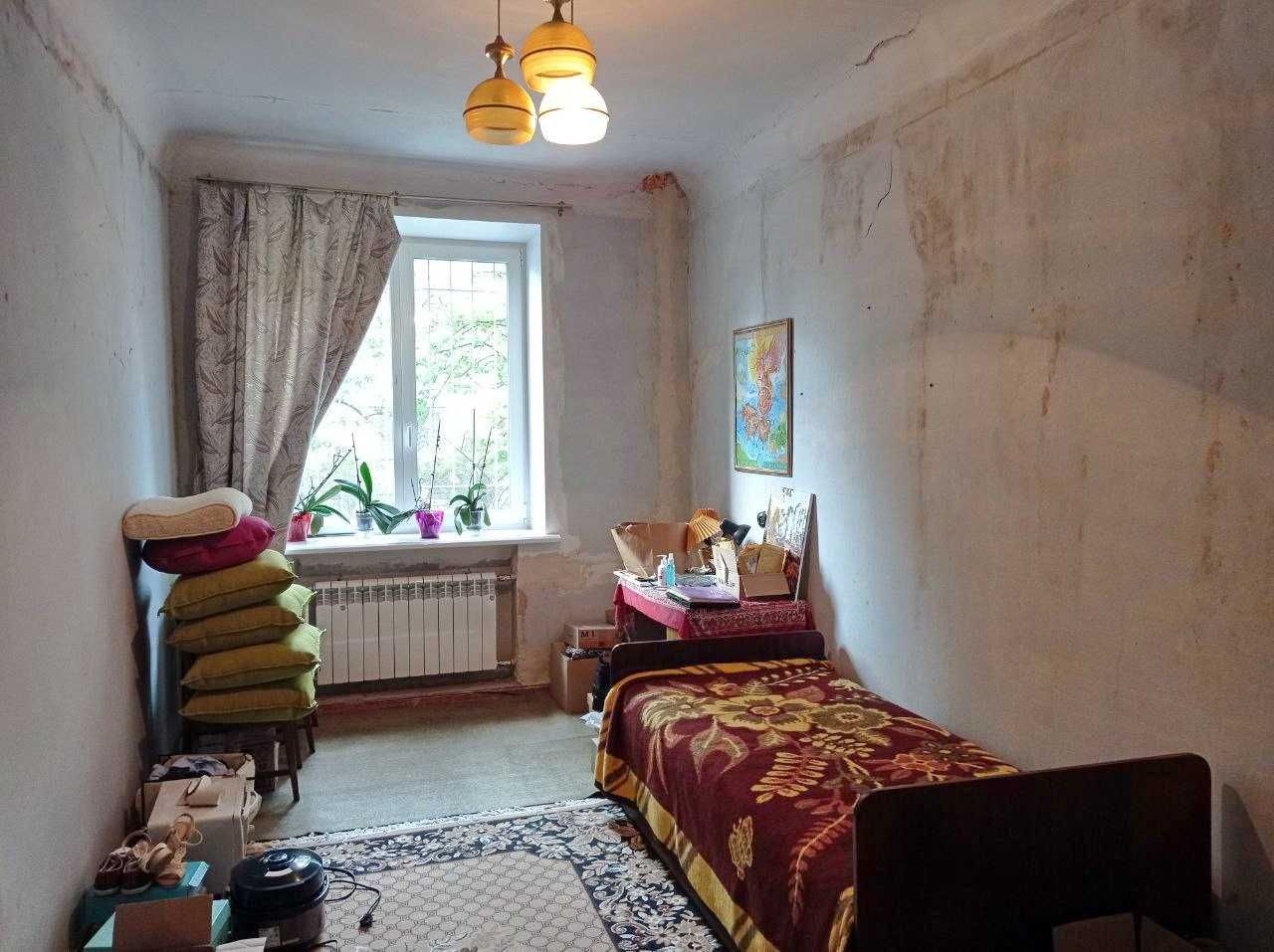 Продам 3-х комнатную квартиру, первый этаж, левый берег