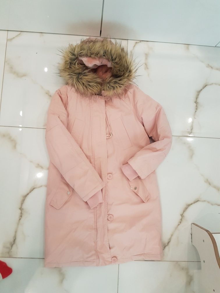 Płaszcz kurtka różowe ciepła futerko xs