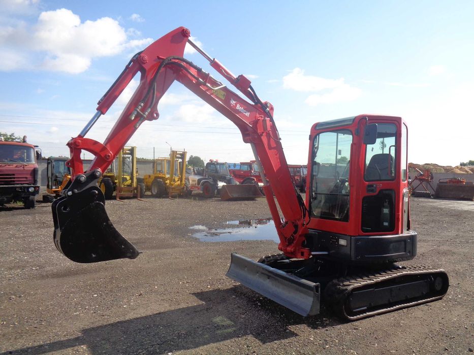 Koparka gąsienicowa BOBCAT E35 + łyżka 30 cm / 2017r cena BRUTTO