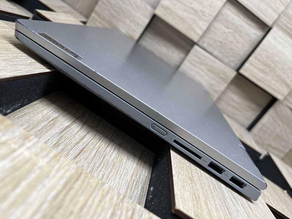 №5313 Ноутбук Lenovo IdeaPad Flex 5 14ARE05 14"/R3 4300U/8Gb/SSD512