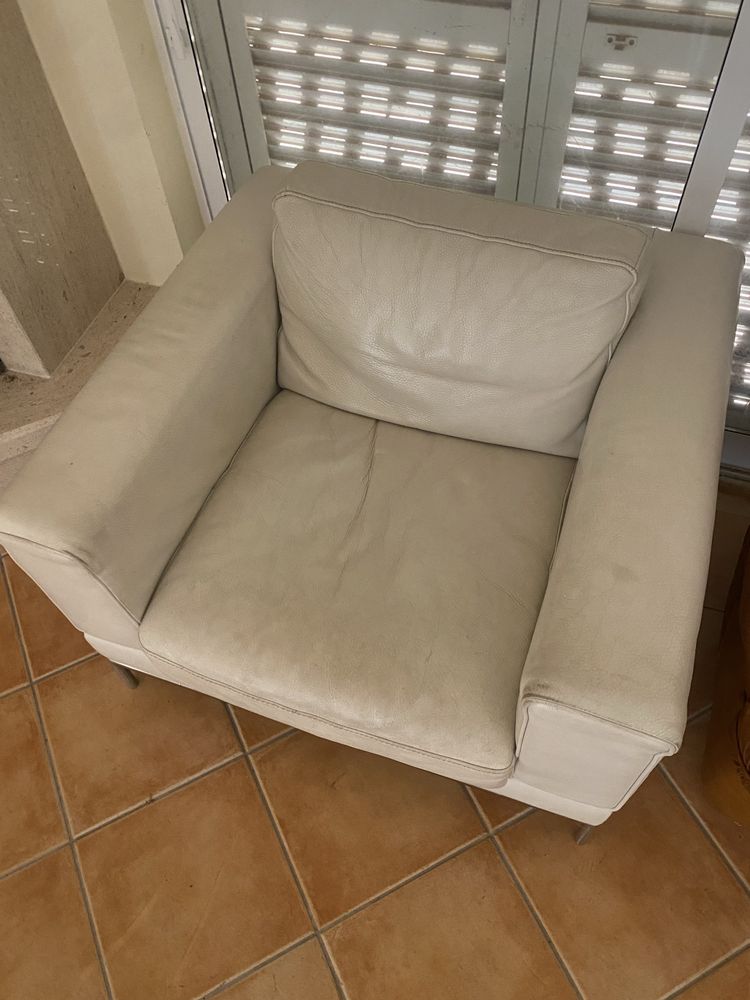 Conjunto de Sofás Cabedal Brancos