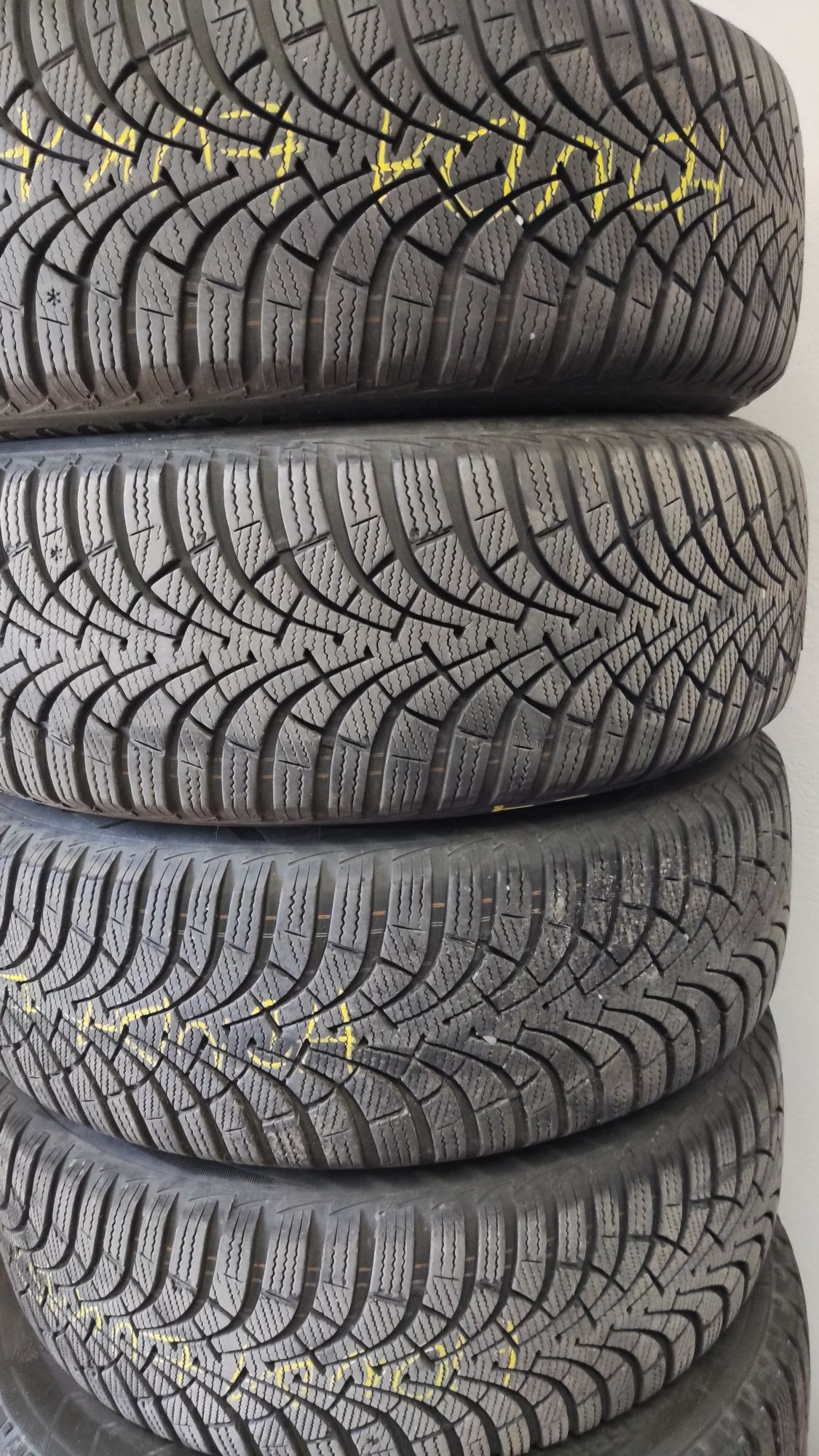 Goodyear Ultra Grip 9 opony zimowe 5x114.3, Komplet kół, 205/55/r16