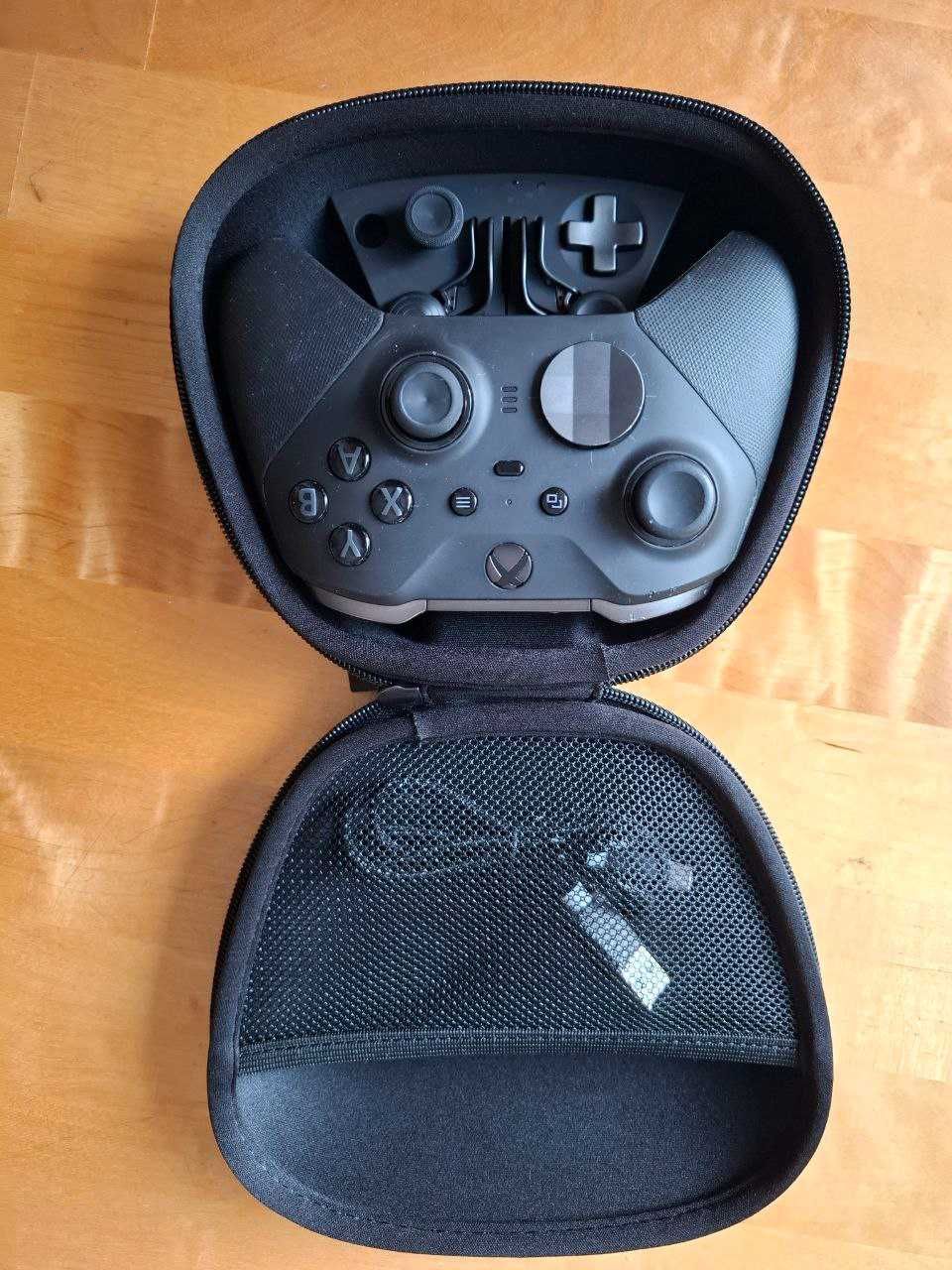 Pad Xbox Elite Series 2 + etui + kabel USB-C
