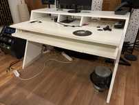 Mesa de estudio musical