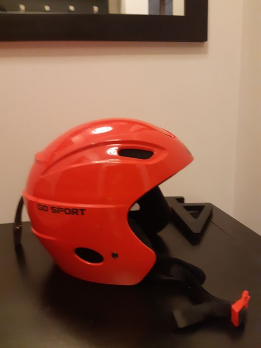 Kask narciarski dla dziecka