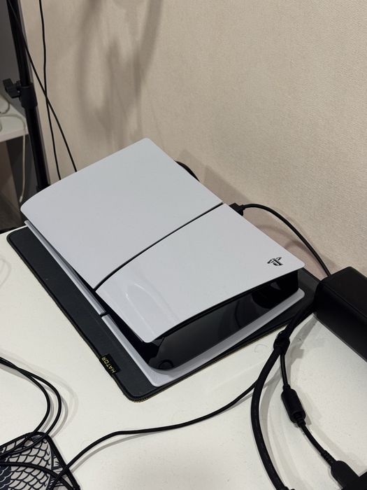 Playstation 5 slim 1tb