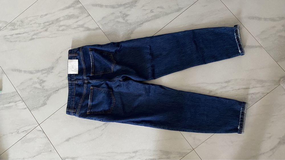 Джинси Zara Mom Jeans