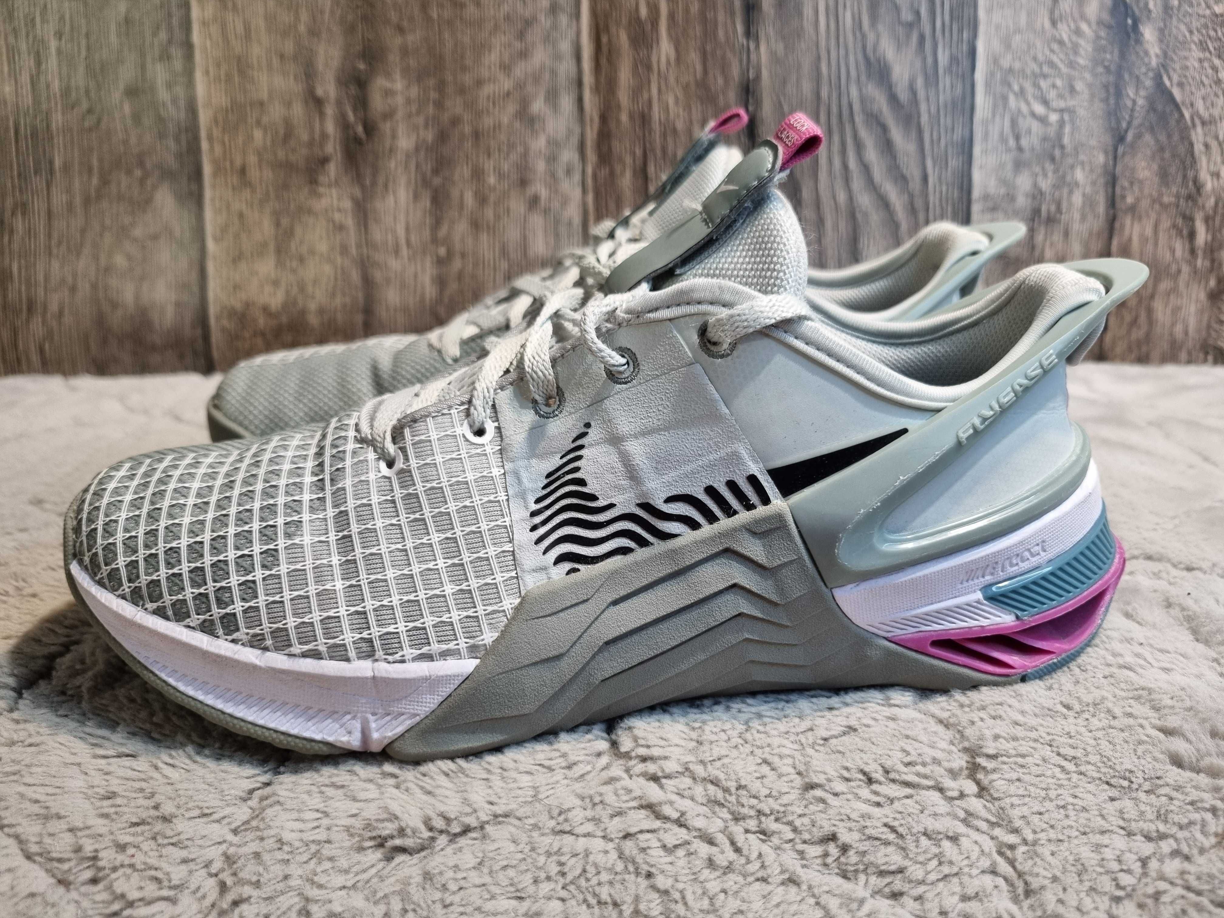 Buty do biegania Nike Metcon 8 Flyese, 39