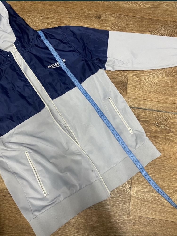 Кофта спортивная с капюшоном худи Pull&Bear