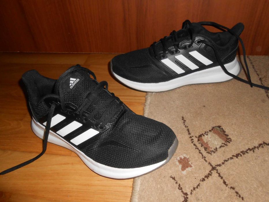 Adidas buty sportowe,39/25 cm