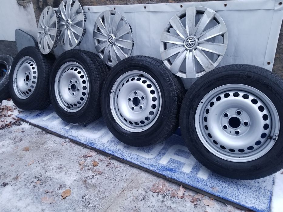 Шини 205.65.16с в зборі Т5 Volkswagen
