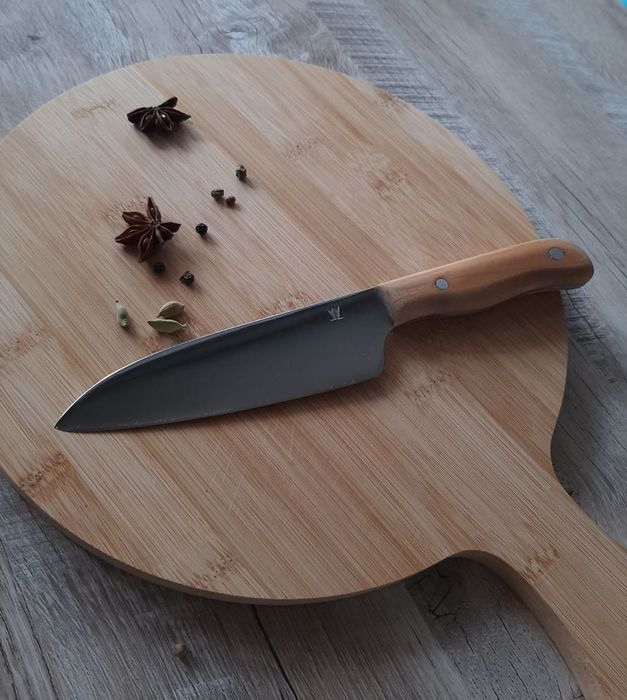 Ніж кухонний. Сталь N690 Bohler