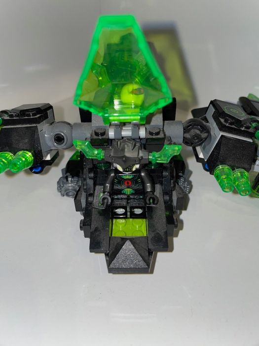 Lego 72003 Nexo Knights Bombowiec Berserkera