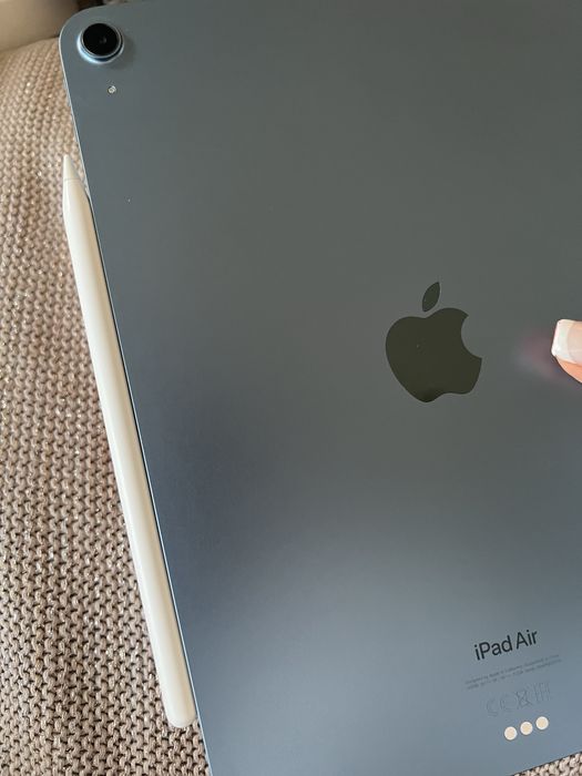 ipad air + apple pencil