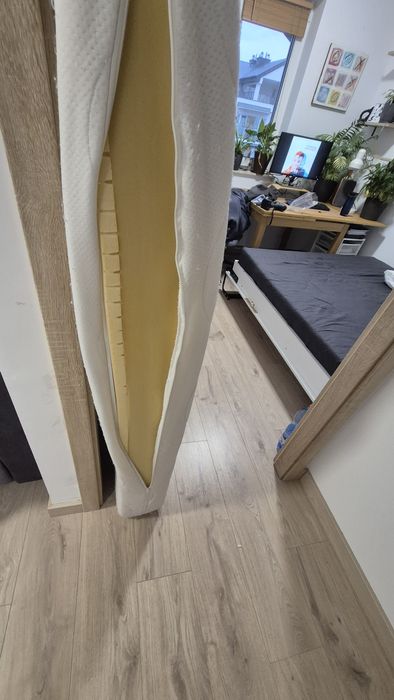 Materac piankowy 140x200