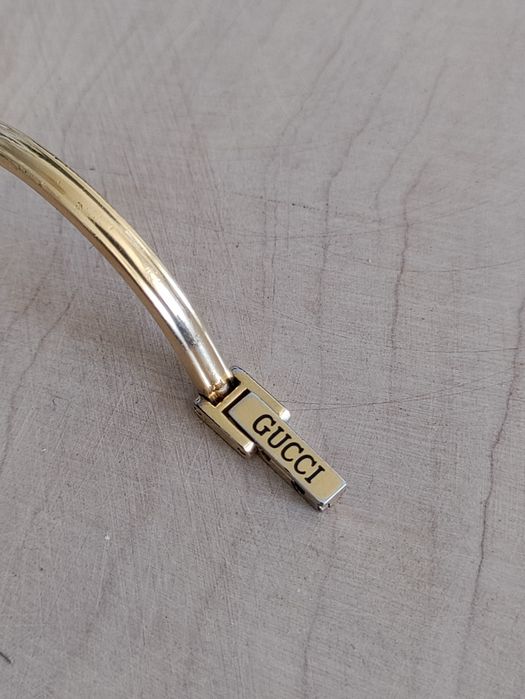 Relógio Gucci 1100 (argolas)