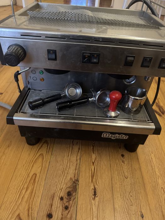 Кавомашина професійна MAGISTER  STILO