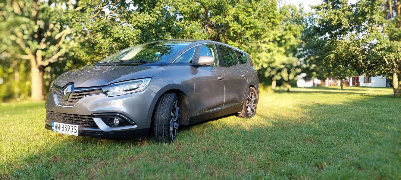 Renault Grand Scenic bogate wyposazenie, automat, 7 osobowy, mały przebieg