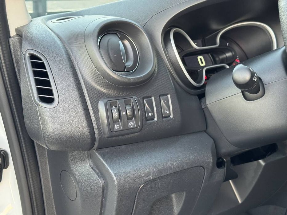 Renault Trafic GRAND CONFORT 2021 freshauto