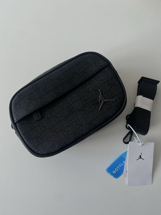 Сумка Nike Jordan Monogram, месенджер найк джордан монограм, jordan