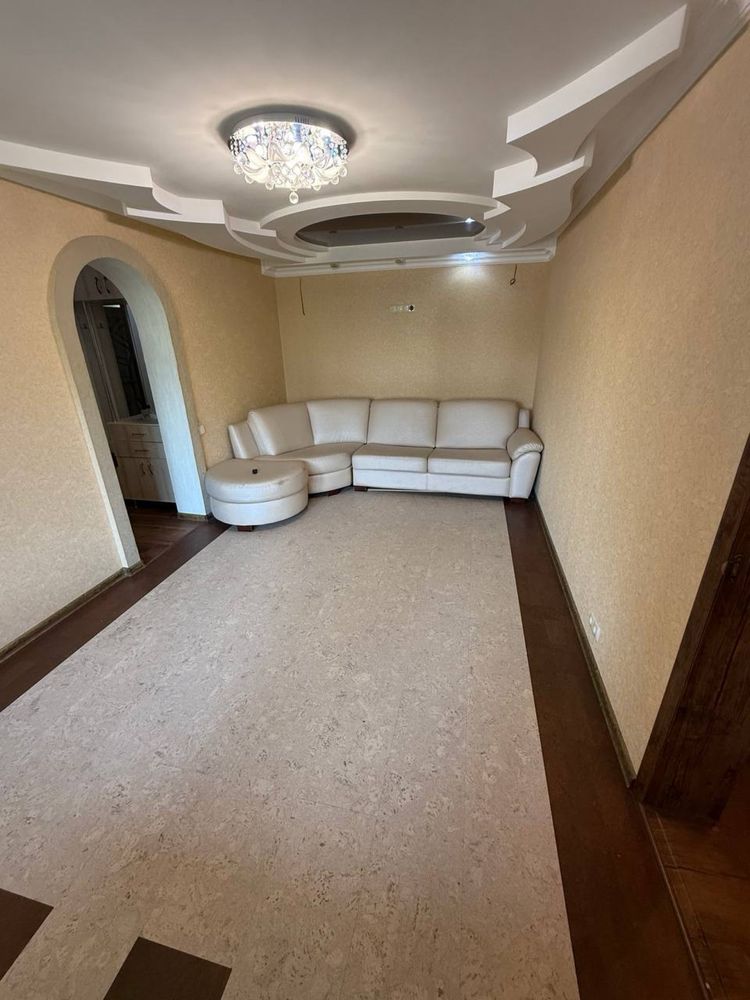 Продается 3к.кв. От владельца. Площадь Победы, 50-ая школа