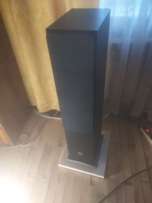 Продам Акустика DALI Oberon 5 Black Ash