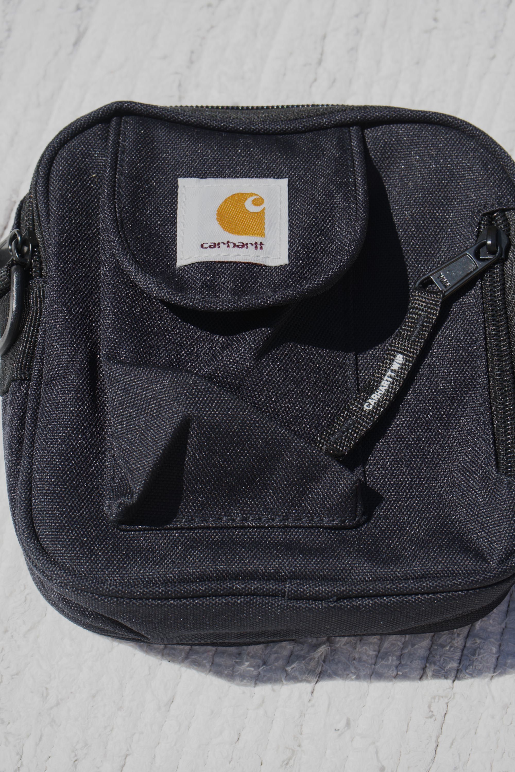 Bolsa Carhartt preta