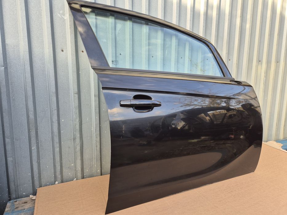 Drzwi prawe przednie Opel CORSA E Z22C
