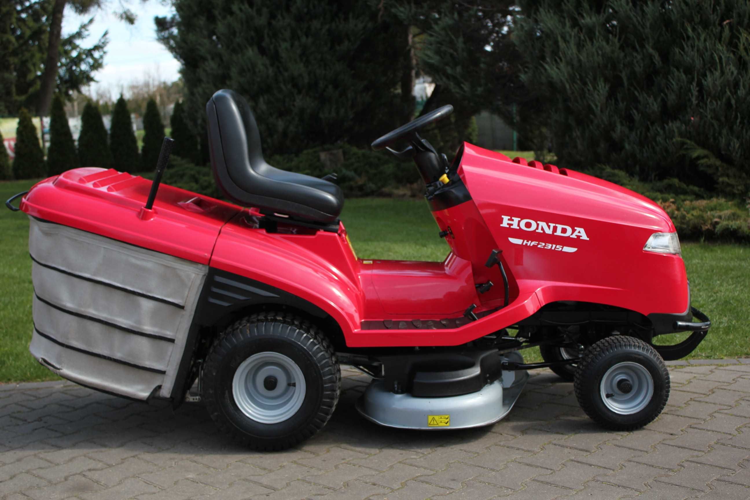 Honda HF 2315 TRAKTOREK Kosiarka