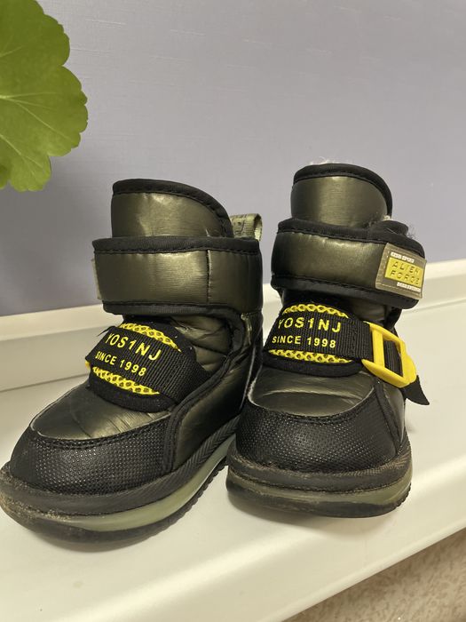 Зимове взуття на хлопчика