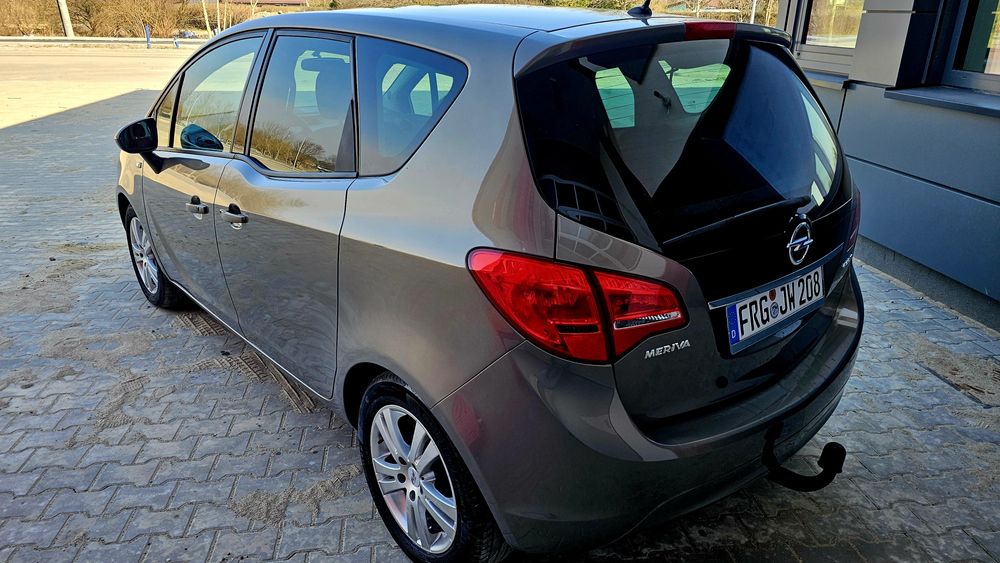 Opel Meriva 1.4 TURBO Benzyna * Piękna * Mały przebieg *