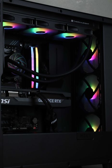 PC Gaming 4K | RTX 5070TI / 7800X3D / 32GB DDR5 / 2TB SSD /WATERCOOLER
