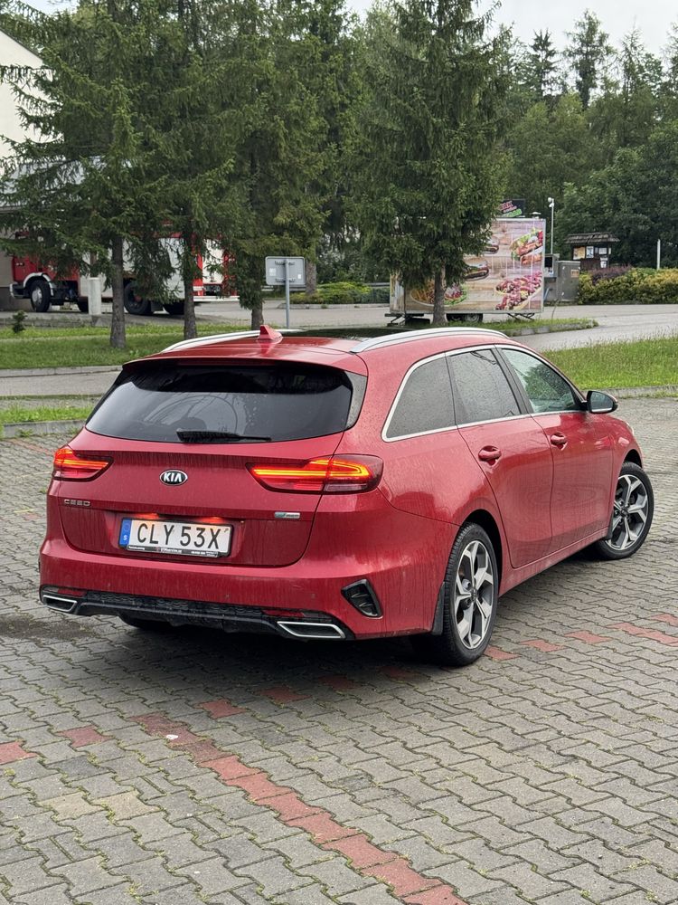 Kia Ceed Plug-in Hybrid 2021 - full opcja