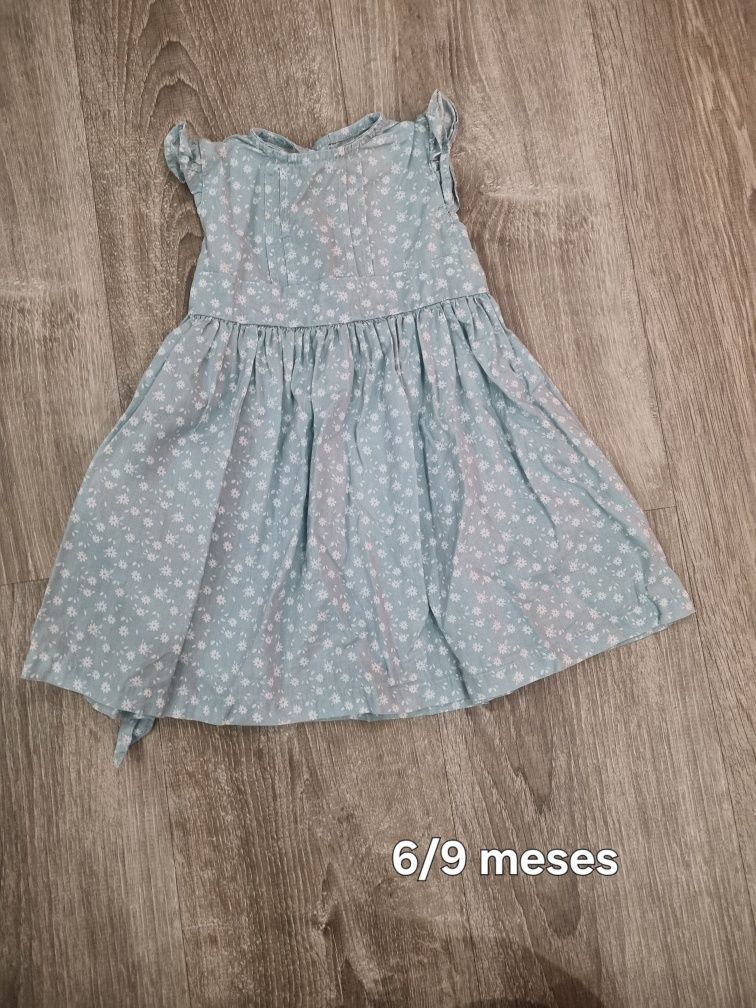 Roupa em bom estado 6/9 meses